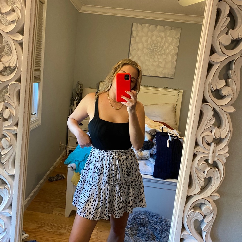 Princess Polly black and white skirt!